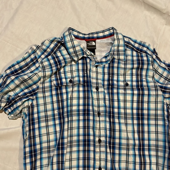 Mens The North Face Base Camp Shirt - Picture 2 of 3